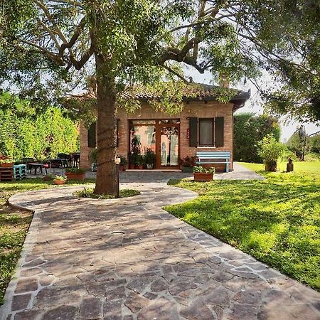 Agriturismo Fondo Novelle La Casina แฟร์รารา ภายนอก รูปภาพ